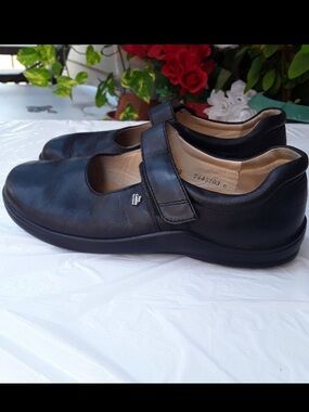 Finn comfort Black Mary Jane Women's Shoe with Hook-and-Loop Strap
